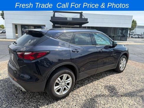 Used 2020 Chevrolet Blazer LT w/ Sound & Technology Package AWD/4WD image 5