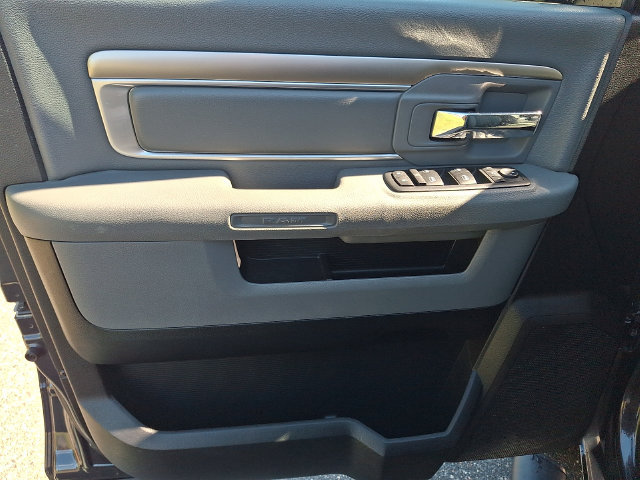 Used 2016 RAM 1500 Big Horn AWD/4WD image 12