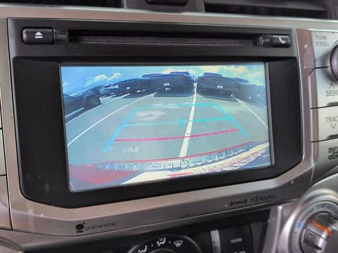Used 2016 Toyota 4Runner SR5 AWD/4WD image 28
