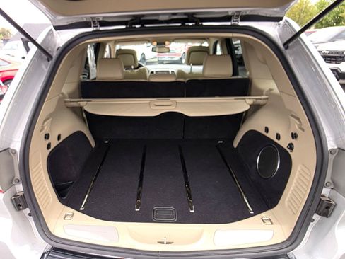 Used 2013 Jeep Grand Cherokee Limited w/ Trailer Tow Group AWD/4WD image 20