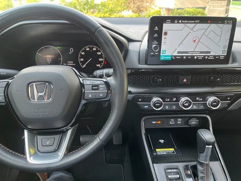 Used 2025 Honda CR-V Sport Touring image 19