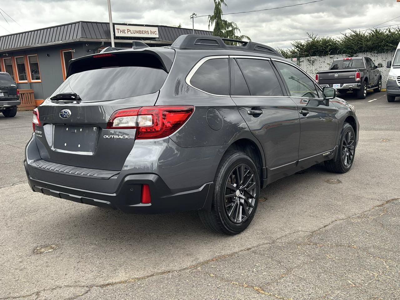 Used 2018 Subaru Outback 2.5i Limited AWD/4WD image 32
