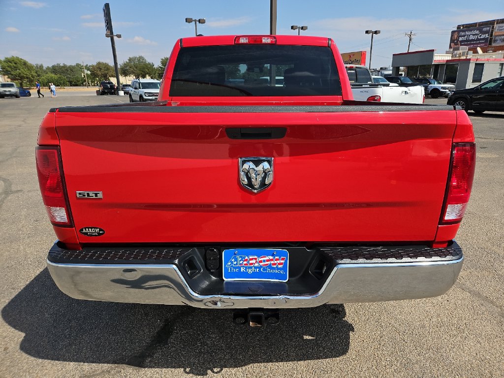 Used 2022 RAM 1500 Classic SLT RWD image 9