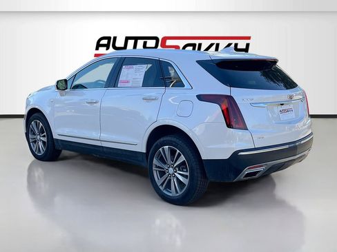 Used 2025 Cadillac XT5 Premium Luxury image 5