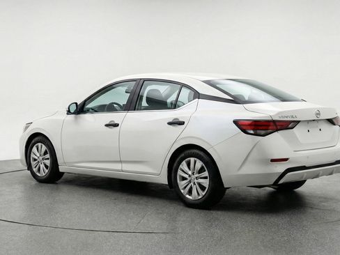 Used 2025 Nissan Sentra S FWD image 6