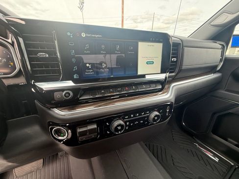 Used 2026 Chevrolet Silverado 1500 LT Trail Boss image 17