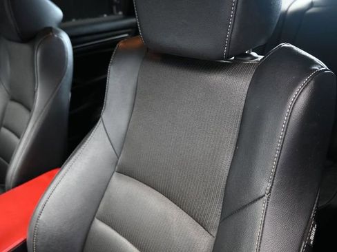 Used 2019 Honda Accord Sport image 17