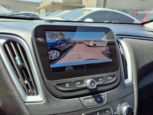 Used 2023 Chevrolet Malibu LT FWD image 20