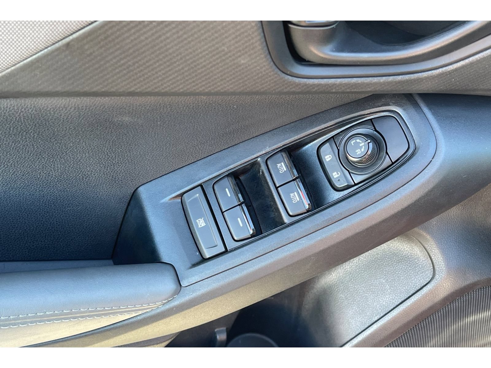 Certified 2026 Subaru Crosstrek 2.5i Premium AWD/4WD image 12