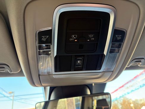 Used 2022 RAM 1500 Laramie image 22