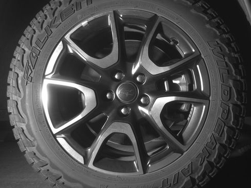 Used 2025 Jeep Compass Trailhawk AWD/4WD image 13