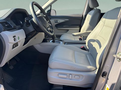 Certified 2019 Honda Pilot EX-L image 9