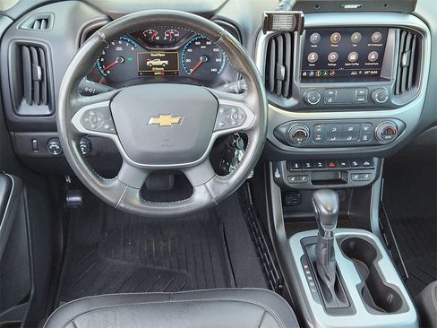 Used 2022 Chevrolet Colorado ZR2 image 25
