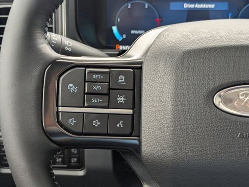 New 2026 Ford F250 Platinum image 28