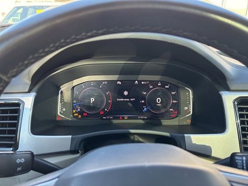 Used 2021 Volkswagen Atlas SEL image 11