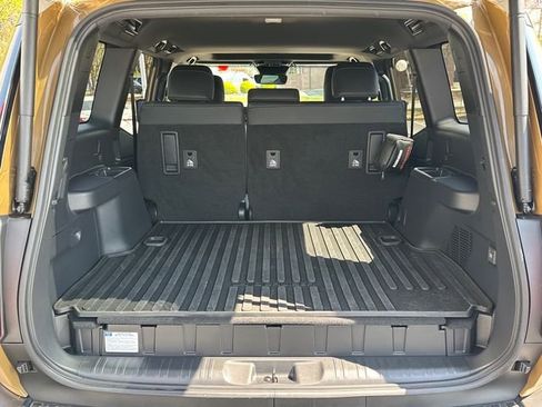 Used 2024 Toyota Land Cruiser image 29