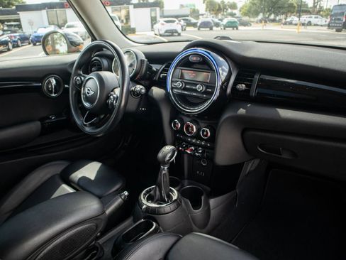 Used 2014 MINI Cooper 2-Door Hardtop FWD image 22