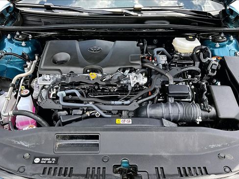 Used 2026 Toyota Camry XLE FWD image 32