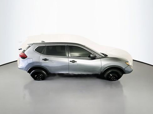 Used 2020 Nissan Rogue S FWD image 8
