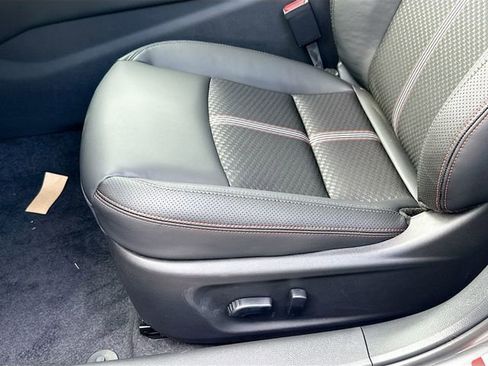 New 2025 Nissan Altima 2.5 SR image 16