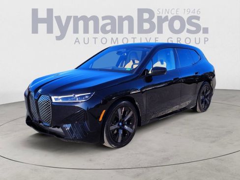 Used 2023 BMW iX M60 w/ Executive Package image 7