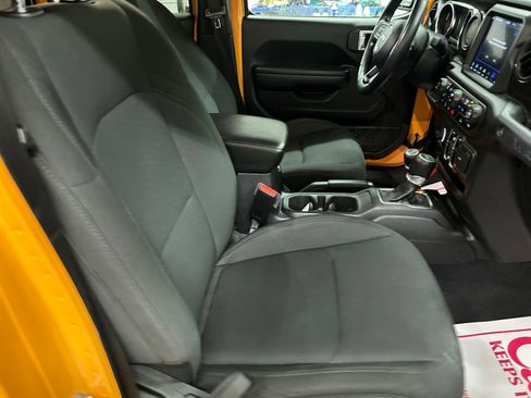 Certified 2021 Jeep Wrangler Unlimited Sport AWD/4WD image 34