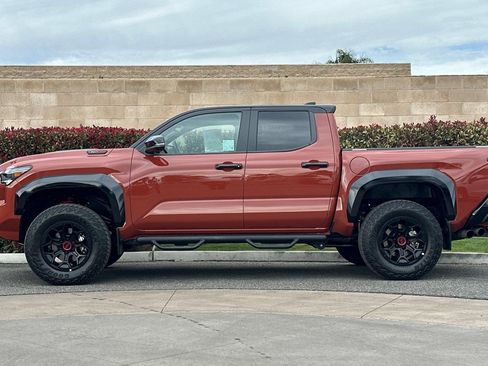 Used 2024 Toyota Tacoma TRD Pro image 7