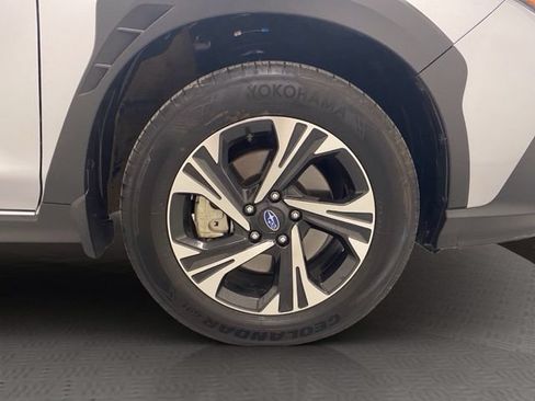 Used 2024 Subaru Crosstrek 2.0i Premium AWD/4WD image 37