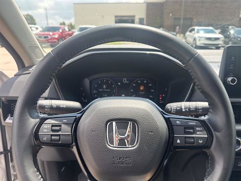 Used 2026 Honda CR-V EX-L image 17