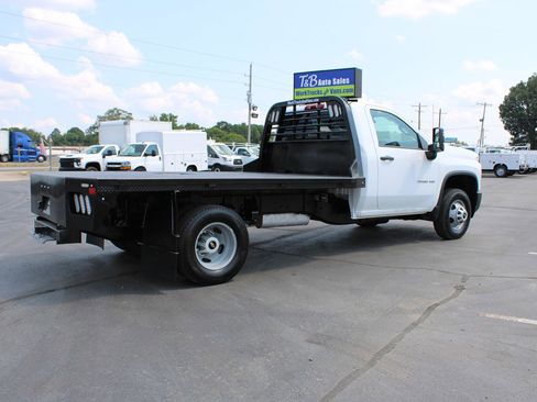 Used 2023 Chevrolet Silverado 3500 W/T w/ WT Convenience Package image 4