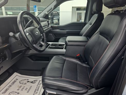 Used 2024 Ford F250 Lariat w/ Lariat Ultimate Package AWD/4WD image 12