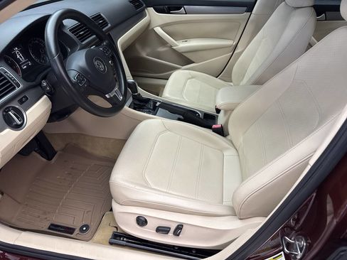 Used 2014 Volkswagen Passat 1.8T SE image 16