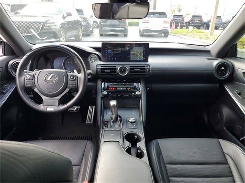 Used 2023 Lexus IS 350 F Sport image 10