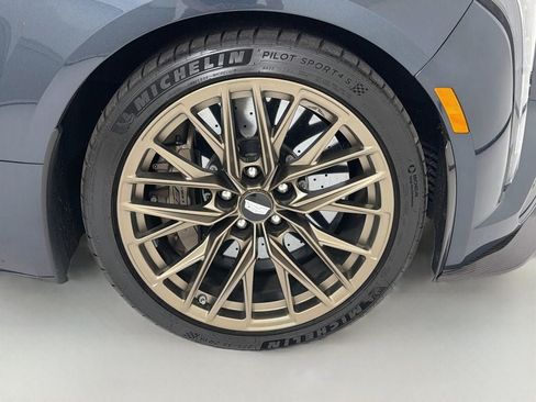 Used 2025 Cadillac CT5 V Blackwing w/ Carbon Fiber 2 Package RWD image 41