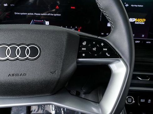 Certified 2025 Audi Q5 Premium Plus AWD/4WD image 11