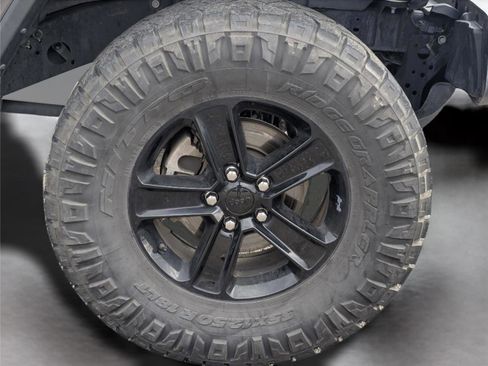 Used 2021 Jeep Wrangler Unlimited Sahara image 11