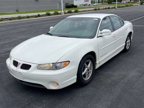 Used 2003 Pontiac Grand Prix GT FWD image 2