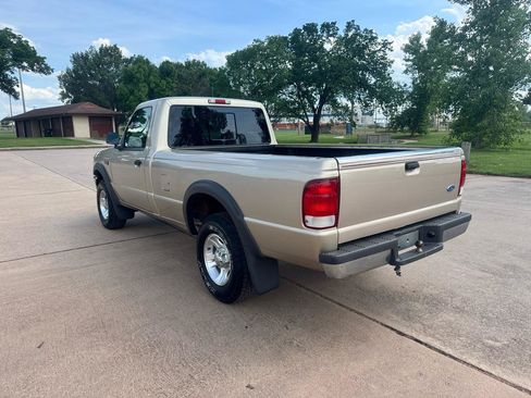 Used 2000 Ford Ranger XLT AWD/4WD image 7