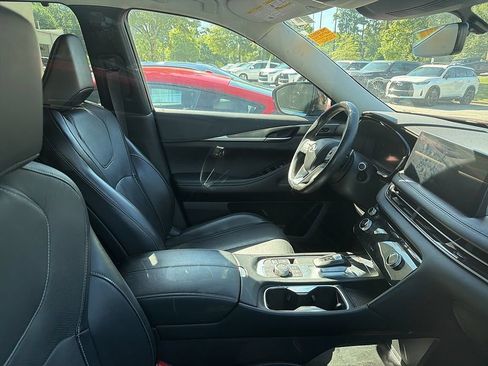 Used 2023 INFINITI QX60 Luxe w/ Cargo Package FWD image 8