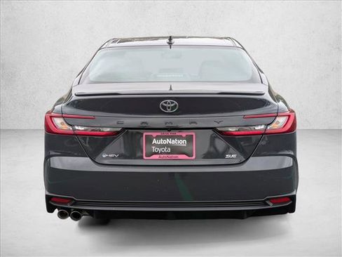 New 2026 Toyota Camry SE image 7