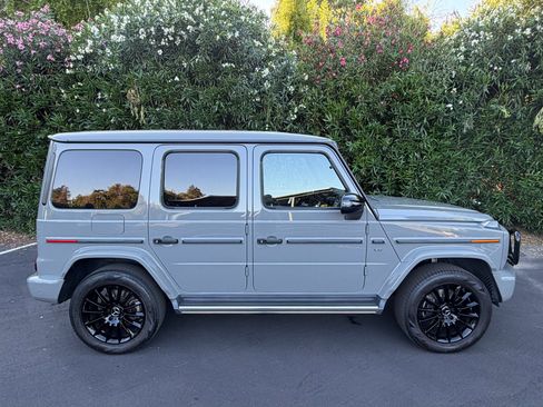Used 2023 Mercedes-Benz G 550 image 11