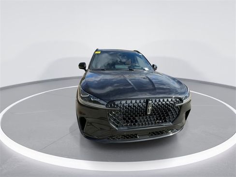 New 2026 Lincoln Aviator Reserve image 2
