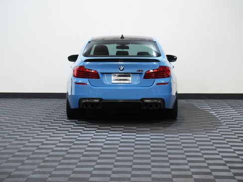 Used 2013 BMW M5 image 7