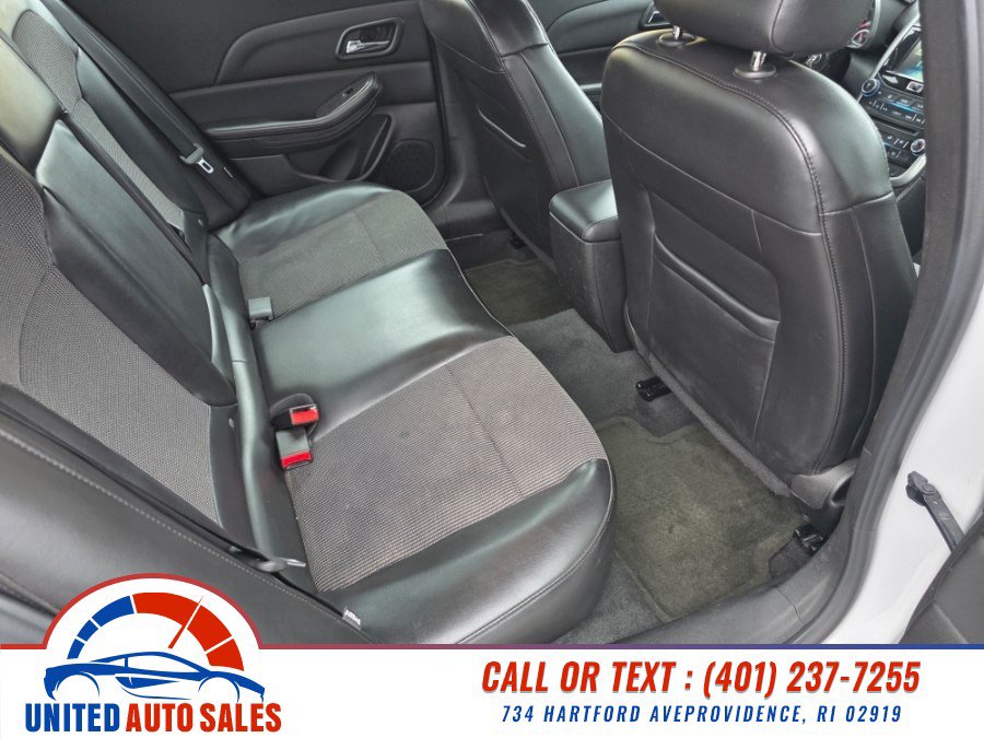 Used 2016 Chevrolet Malibu LT w/ Power Convenience Package FWD image 12