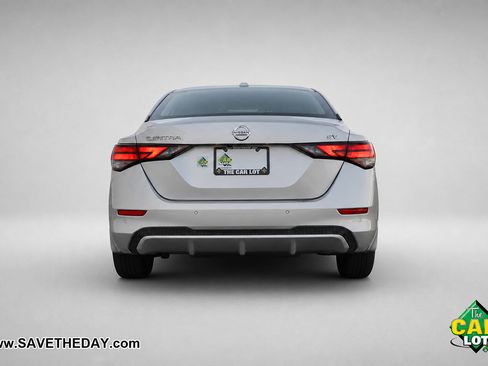 Used 2020 Nissan Sentra SV FWD image 7