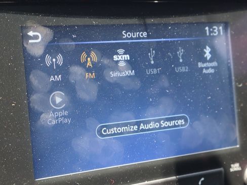 Used 2024 Nissan Frontier SL w/ Technology Package RWD image 9