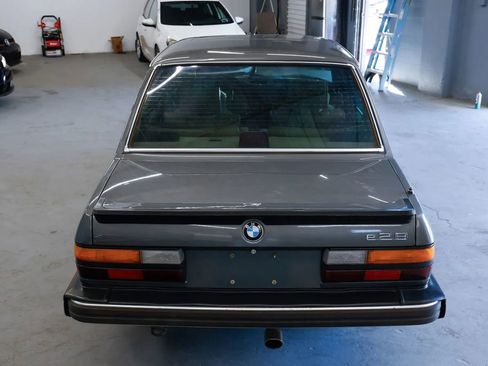 Used 1987 BMW 528e Sedan image 5