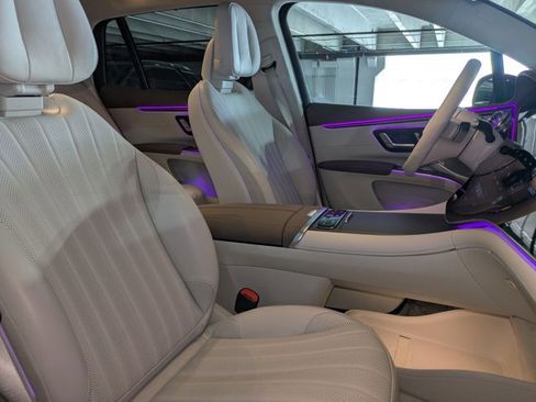 Certified 2023 Mercedes-Benz EQS 580 4MATIC SUV image 20