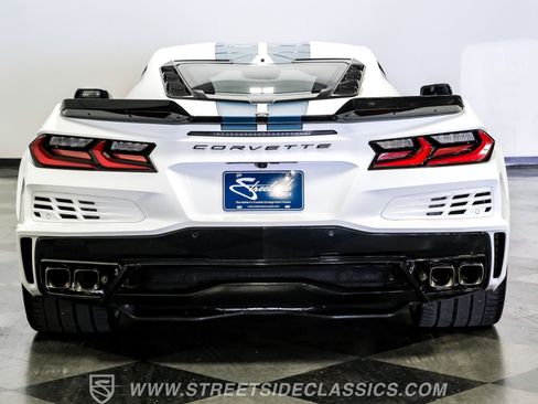 Used 2024 Chevrolet Corvette E-Ray w/ ZER Performance Package AWD/4WD image 11