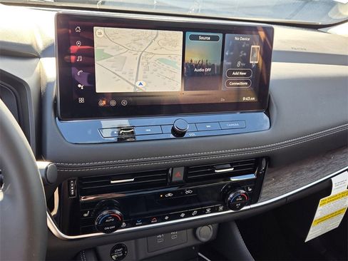 New 2026 Nissan Rogue Platinum image 20